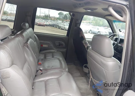 1999 Chevrolet Tahoe Ls из США, поврежденный, VIN 1GNEK13RXXJ532089